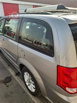 دودج جراند كارافان